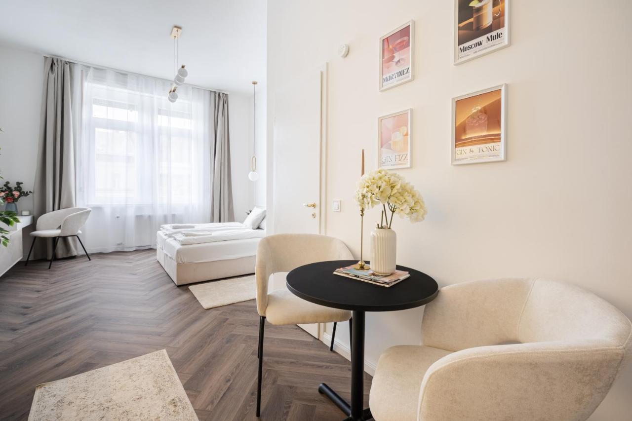 E13 - Grand Boulevard Heritage Suite - Best Location By Bqa 부다페스트 외부 사진